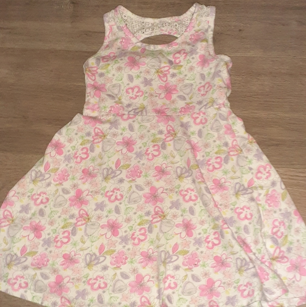 Bundle Girl size 4